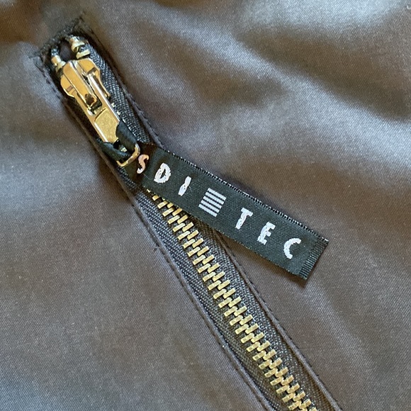 Men’s EUC golf vest sz L, zip front, 2 front pockets, fleece lined! - Picture 3 of 5